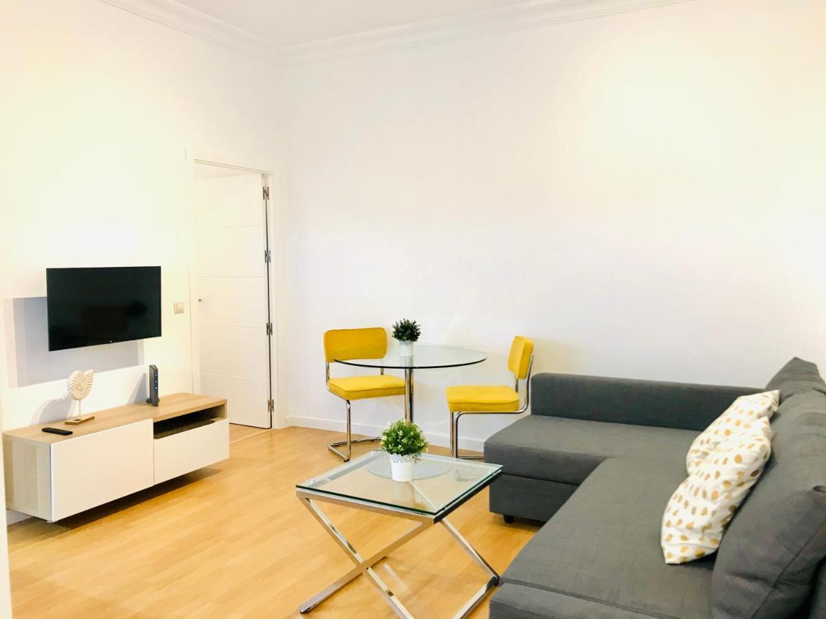 Gleaming & Well Located Apartment In Malaga Center Kültér fotó