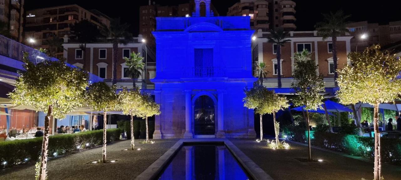 Gleaming & Well Located Apartment In Malaga Center Kültér fotó